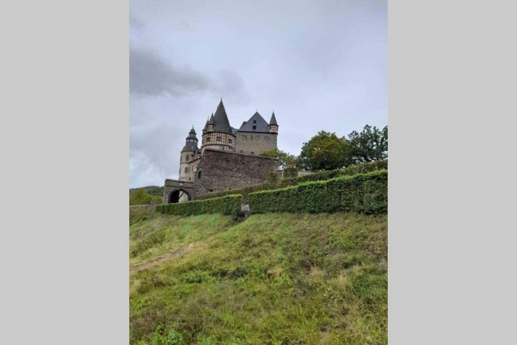 Hinter Burg, Haus Mit Garten Mayen Exterior foto